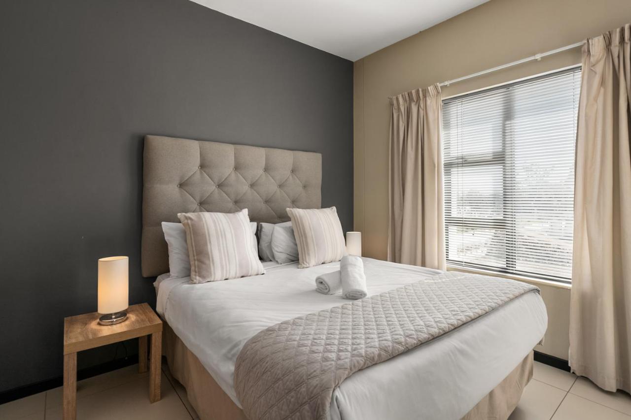 Easy Stay - The Vantage Rosebank Johannesburg Exterior photo