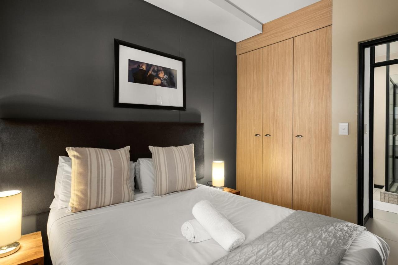 Easy Stay - The Vantage Rosebank Johannesburg Exterior photo