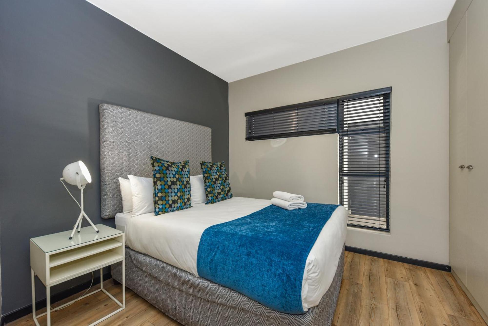 Easy Stay - The Vantage Rosebank Johannesburg Exterior photo